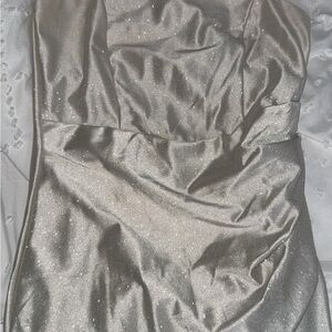 Sleeveless Shimmer Evening Dress in Silver